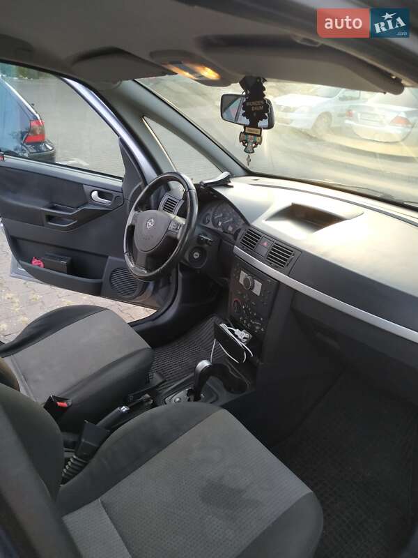 Мікровен Opel Meriva 2006 в Сваляві
