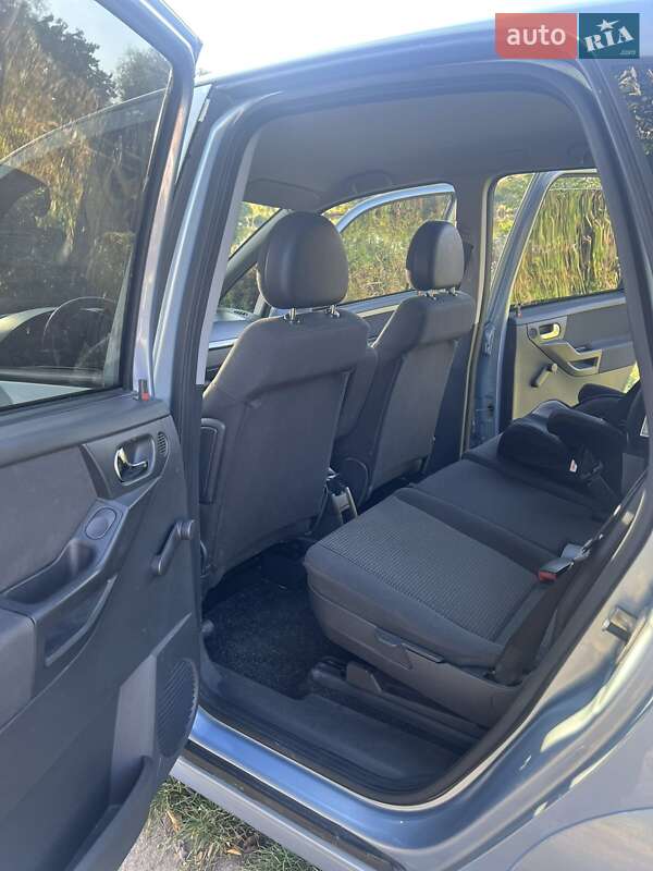 Микровэн Opel Meriva 2008 в Полтаве