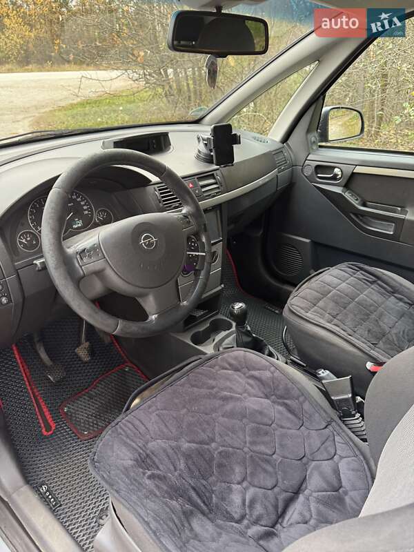 Микровэн Opel Meriva 2004 в Полонном