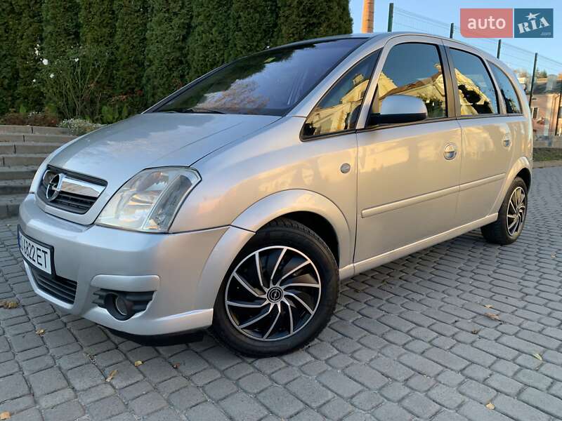 Opel Meriva 2010