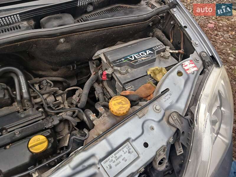 Мікровен Opel Meriva 2005 в Монастириській