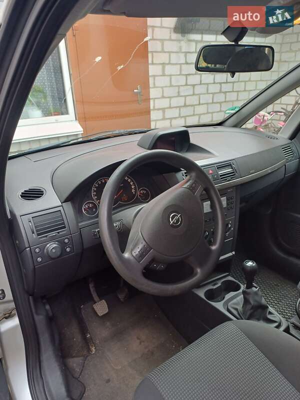 Микровэн Opel Meriva 2008 в Пулинах