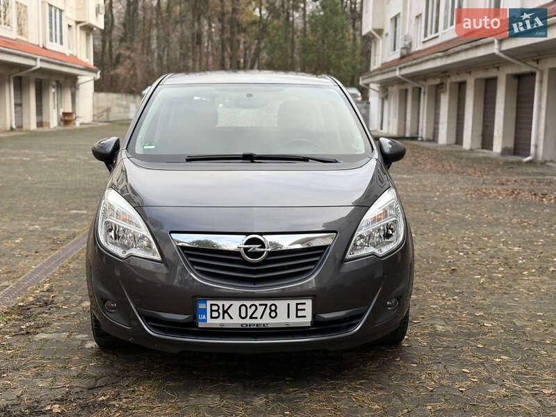 Микровэн Opel Meriva 2010 в Киеве