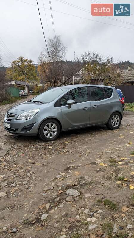 Микровэн Opel Meriva 2010 в Могилев-Подольске фото 9 Микровэн Opel Meriva 2010 в Могилев-Подольске