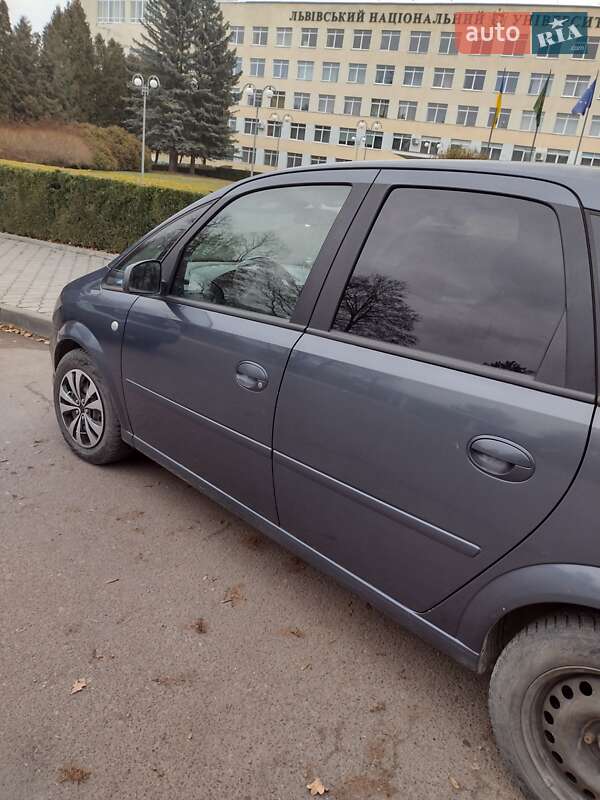 Микровэн Opel Meriva 2006 в Львове
