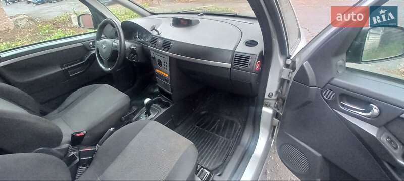 Микровэн Opel Meriva 2004 в Киеве