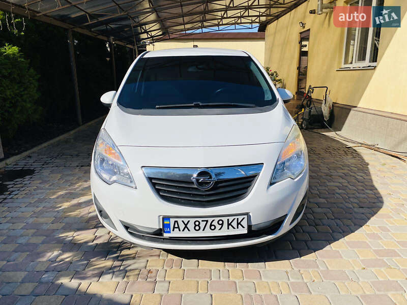 Микровэн Opel Meriva 2013 в Харькове