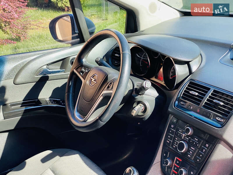 Микровэн Opel Meriva 2013 в Харькове