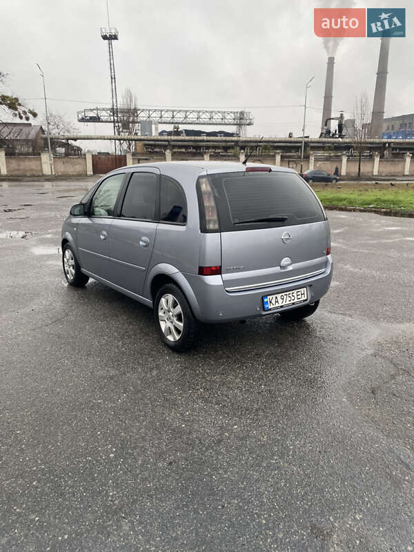 Микровэн Opel Meriva 2006 в Киеве