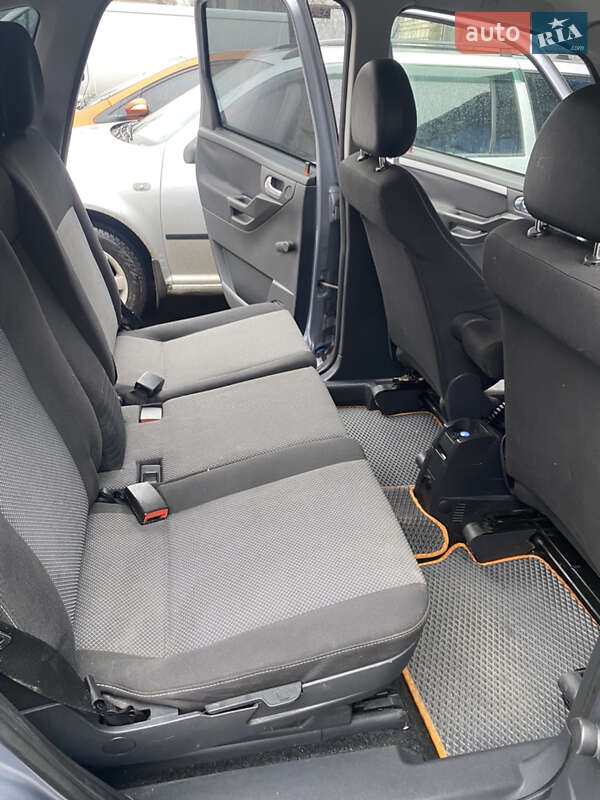 Микровэн Opel Meriva 2006 в Киеве