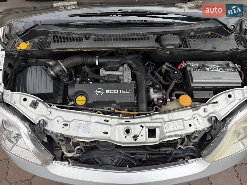 Микровэн Opel Meriva 2004 в Днепре