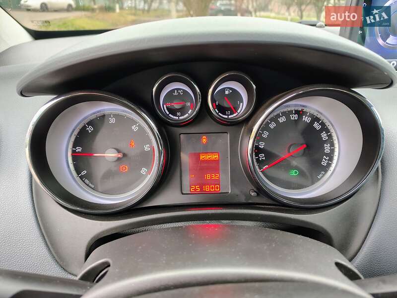 Микровэн Opel Meriva 2011 в Харькове