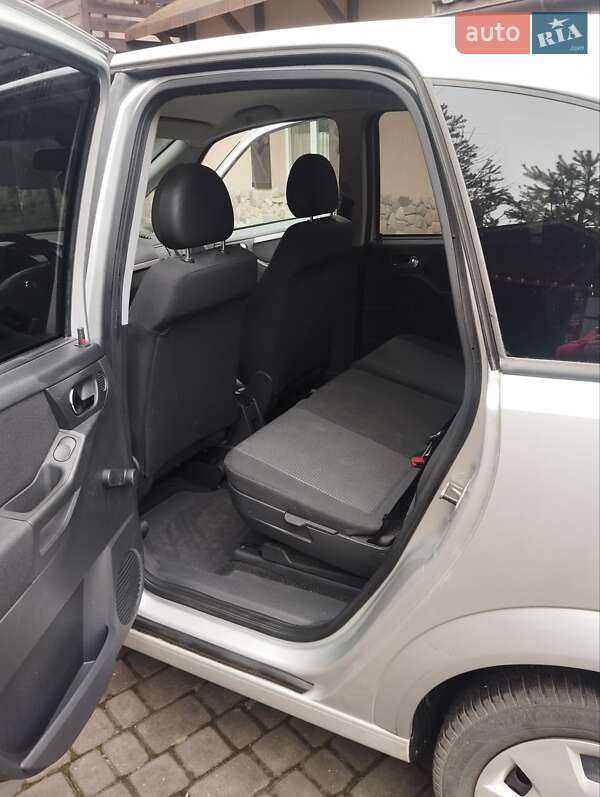 Микровэн Opel Meriva 2009 в Львове