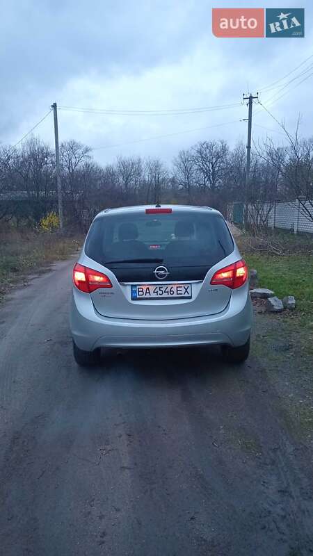 Микровэн Opel Meriva 2011 в Кременчуге