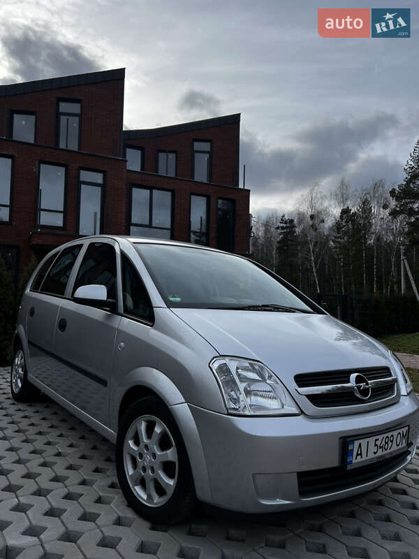 Opel Meriva 2004