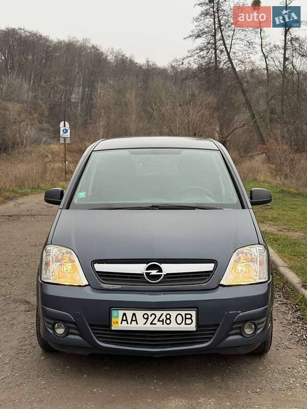 Микровэн Opel Meriva 2007 в Киеве