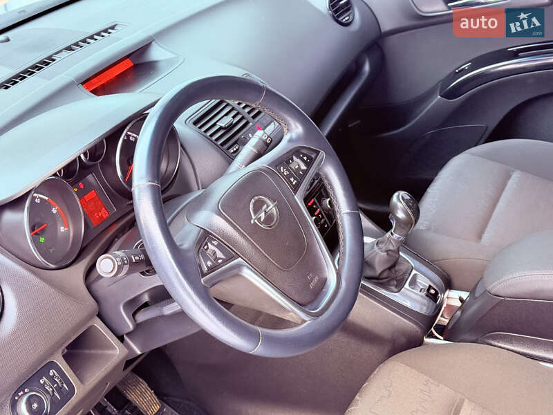 Микровэн Opel Meriva 2013 в Харькове