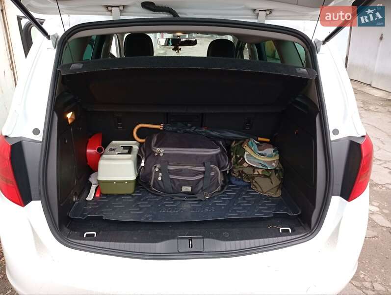 Микровэн Opel Meriva 2012 в Киеве фото 15 Микровэн Opel Meriva 2012 в Киеве