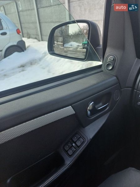 Микровэн Opel Meriva 2007 в Чернигове