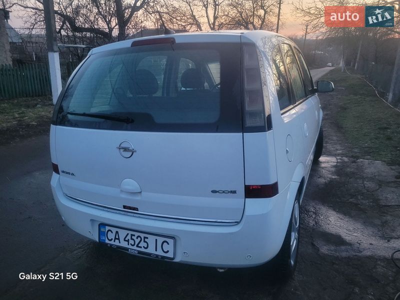 Микровэн Opel Meriva 2009 в Подольске