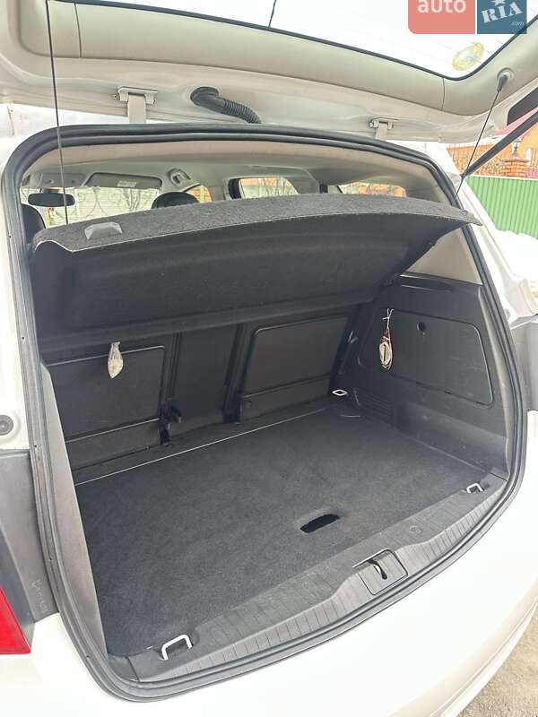 Микровэн Opel Meriva 2014 в Белогородке