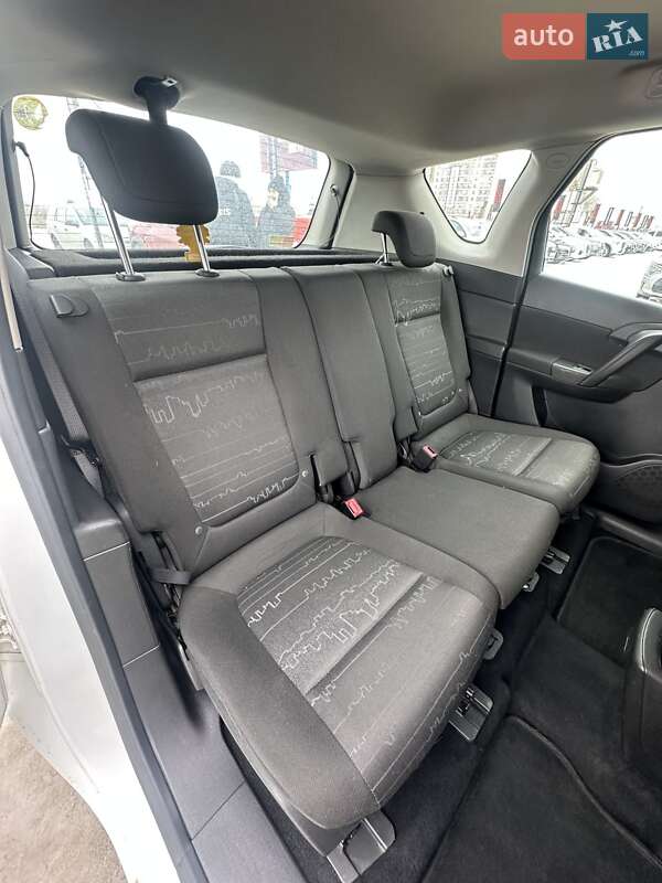 Микровэн Opel Meriva 2014 в Белогородке