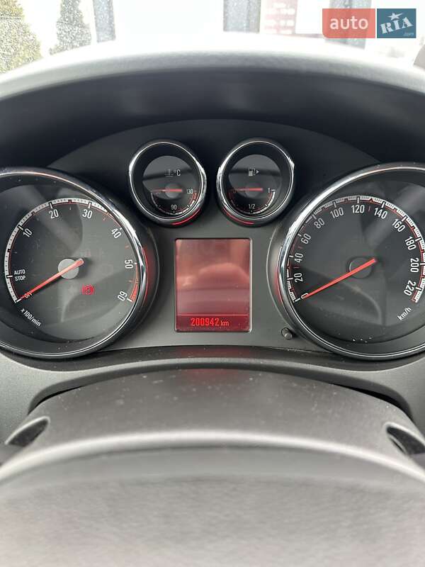 Микровэн Opel Meriva 2014 в Белогородке