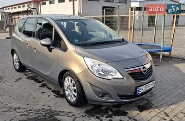 Мікровен Opel Meriva 2010 в Рівному