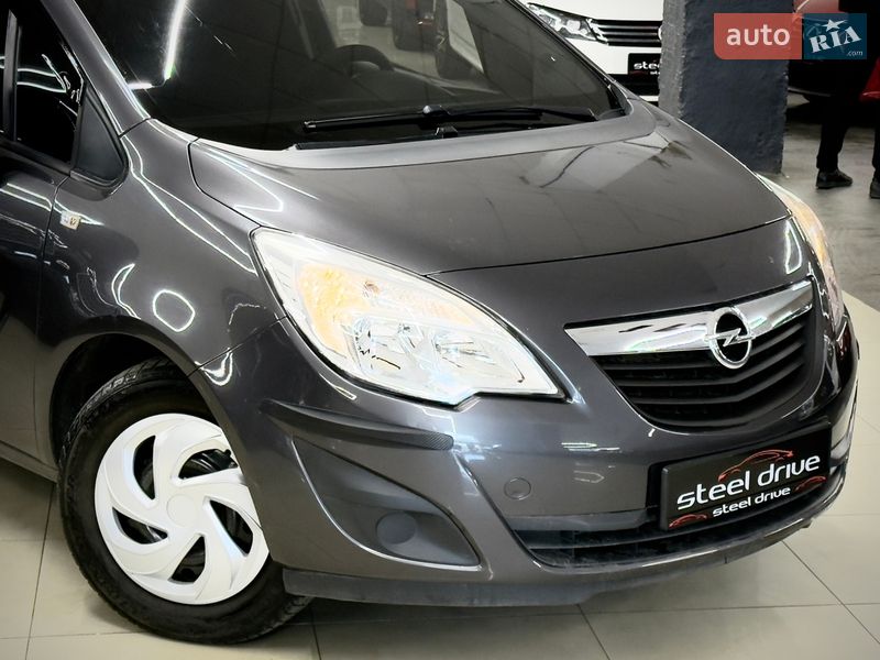 Микровэн Opel Meriva 2012 в Николаеве