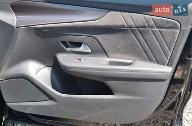 Внедорожник / Кроссовер Opel Mokka-e 2021 в 