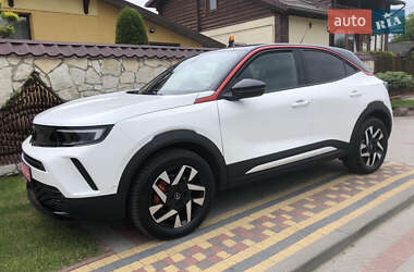 Позашляховик / Кросовер Opel Mokka-e 2023 в 