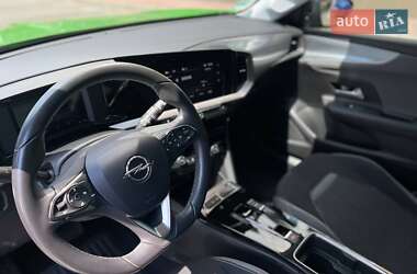 Внедорожник / Кроссовер Opel Mokka-e 2021 в 