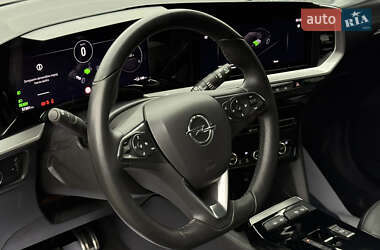 Внедорожник / Кроссовер Opel Mokka-e 2022 в 