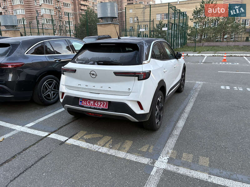 Позашляховик / Кросовер Opel Mokka-e 2023 в Києві