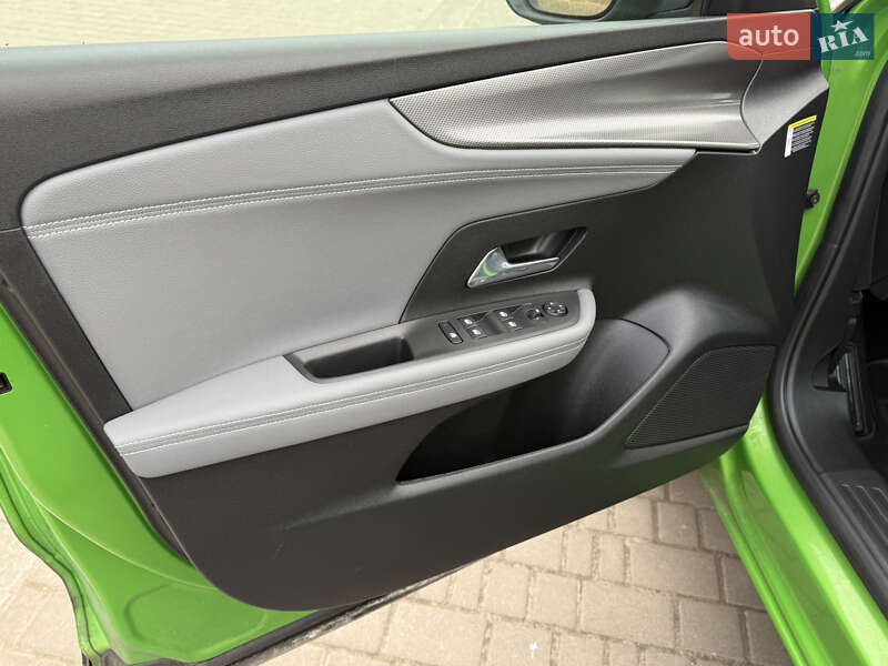 Позашляховик / Кросовер Opel Mokka-e 2022 в Львові фото 63 Позашляховик / Кросовер Opel Mokka-e 2022 в Львові