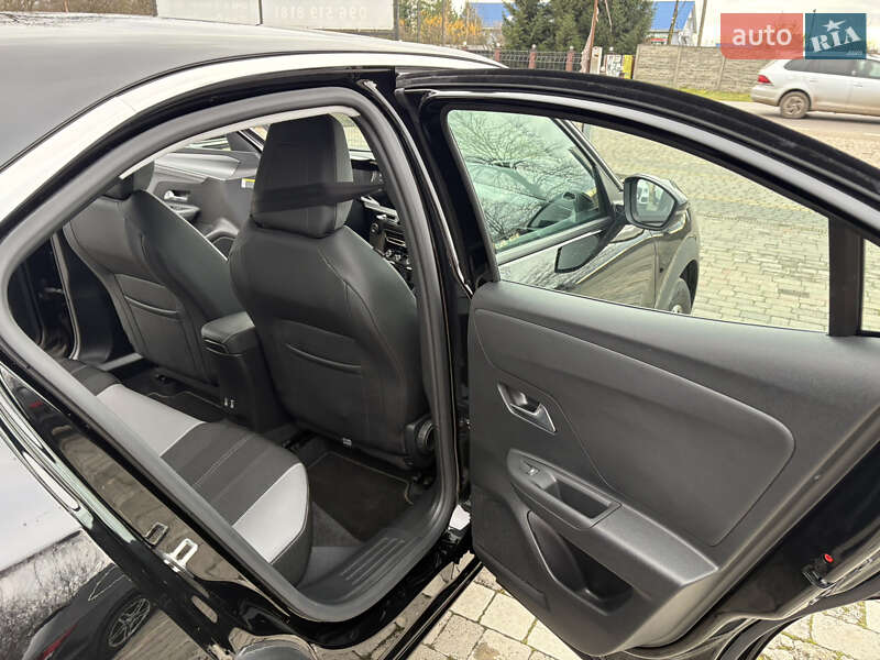 Внедорожник / Кроссовер Opel Mokka-e 2024 в Снятине