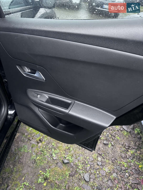 Внедорожник / Кроссовер Opel Mokka-e 2021 в Львове фото 12 Внедорожник / Кроссовер Opel Mokka-e 2021 в Львове