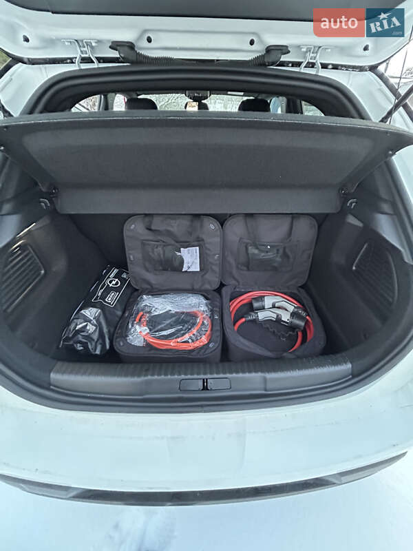 Внедорожник / Кроссовер Opel Mokka-e 2021 в Днепре