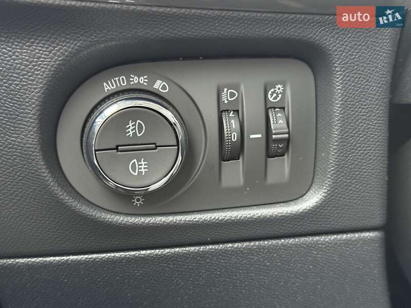 Позашляховик / Кросовер Opel Mokka-e 2023 в Харкові