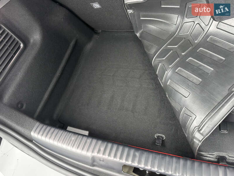 Внедорожник / Кроссовер Opel Mokka-e 2022 в Умани