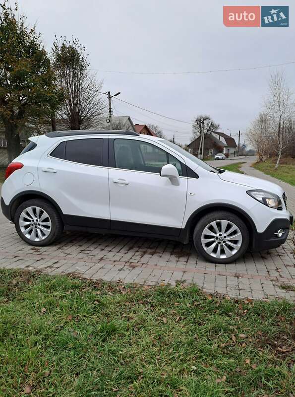 Внедорожник / Кроссовер Opel Mokka 2016 в Черновцах