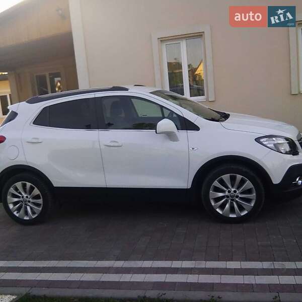 Внедорожник / Кроссовер Opel Mokka 2016 в Черновцах