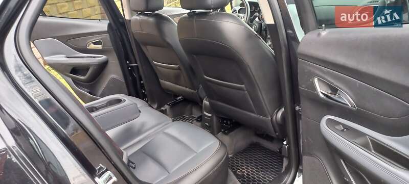 Внедорожник / Кроссовер Opel Mokka 2012 в Луцке