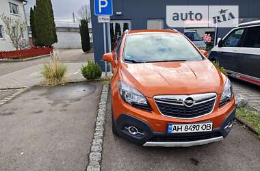 Позашляховик / Кросовер Opel Mokka 2014 в Львові