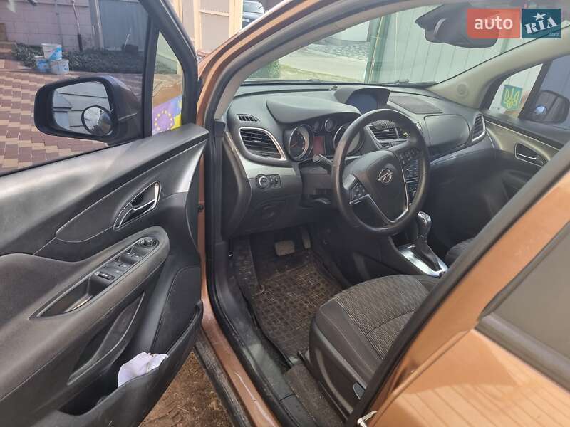 Позашляховик / Кросовер Opel Mokka 2016 в Києві