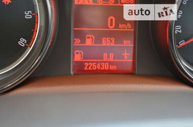Внедорожник / Кроссовер Opel Mokka 2014 в 