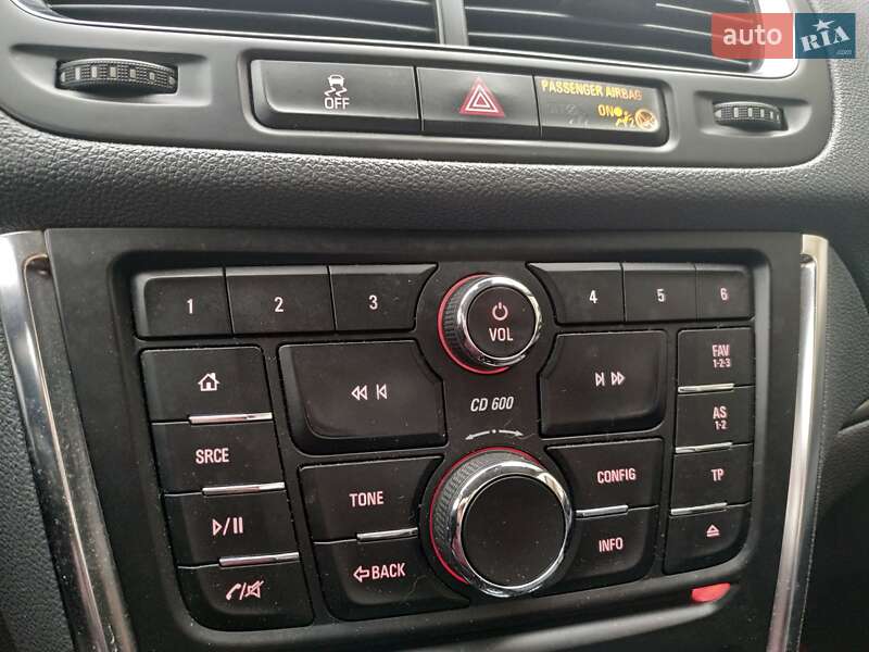 Внедорожник / Кроссовер Opel Mokka 2016 в Виннице