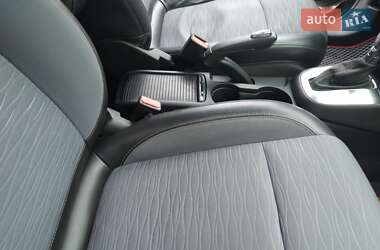Внедорожник / Кроссовер Opel Mokka 2016 в 