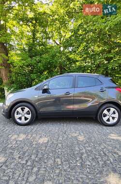 Позашляховик / Кросовер Opel Mokka 2016 в Чернівцях