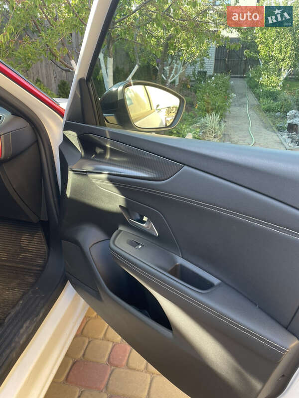 Внедорожник / Кроссовер Opel Mokka 2021 в Днепре